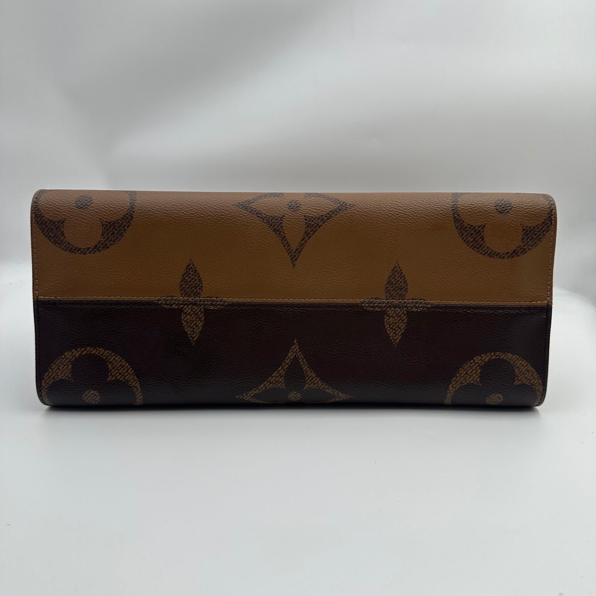 Louis Vuitton OnTheGo MM (LX1582)
