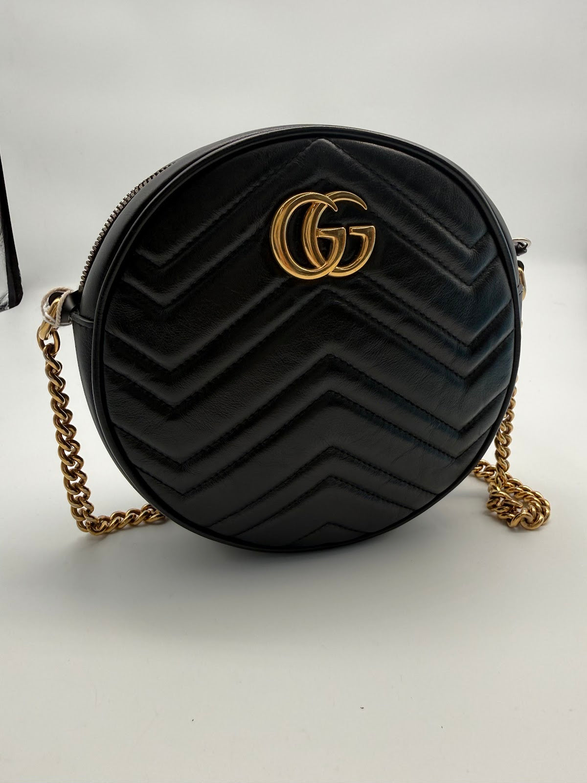 Gucci V-Quilted Round Bag Black (BL0831)