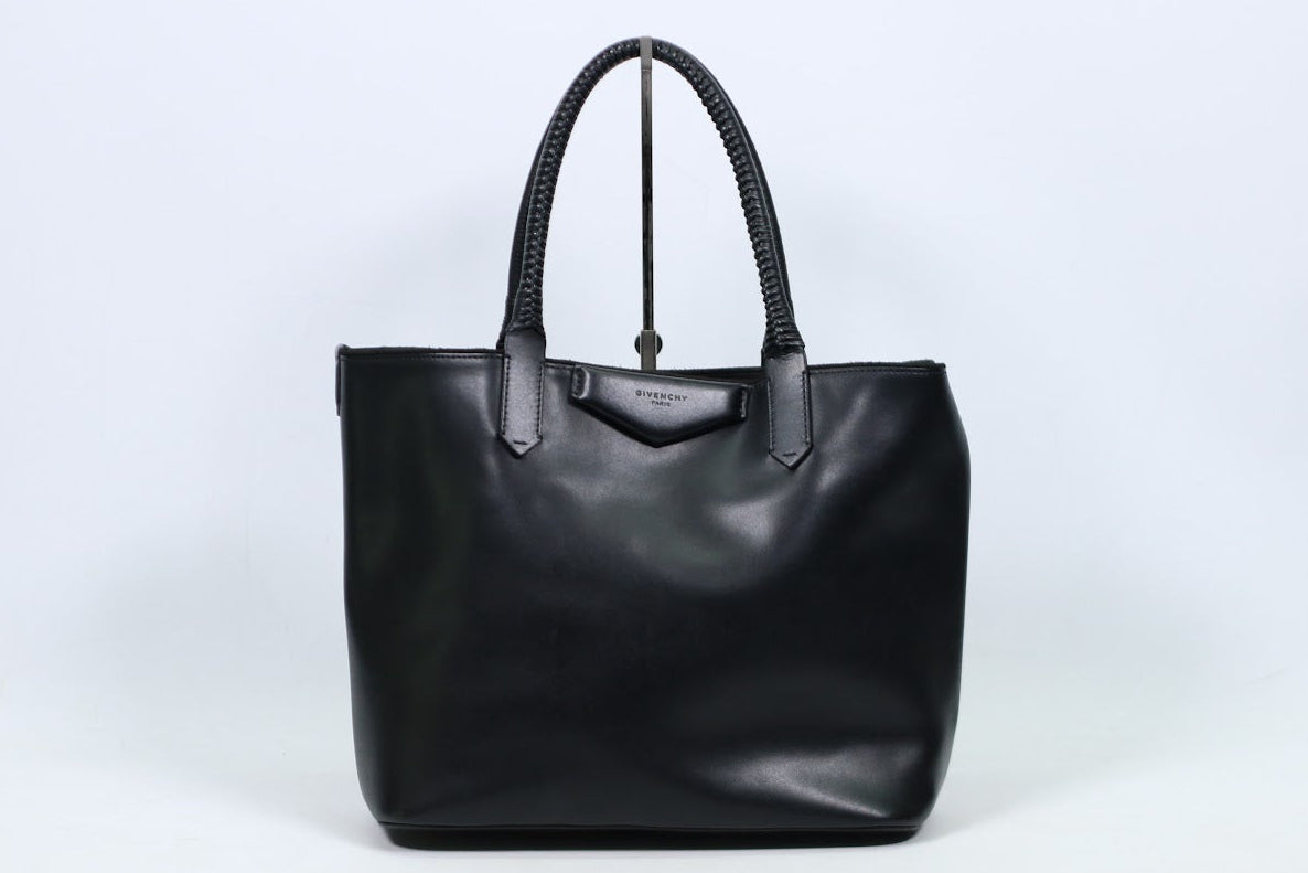 Givenchy Black Leather Antigona Woven Strap Medium Tote Bag 3CC0136 (V7915911)