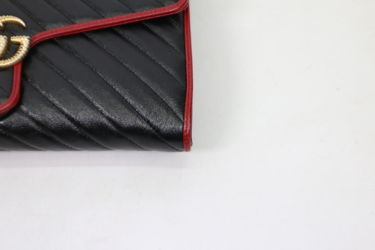 Gucci Black Leather Chevron GG Marmont ONE Clutch 498079