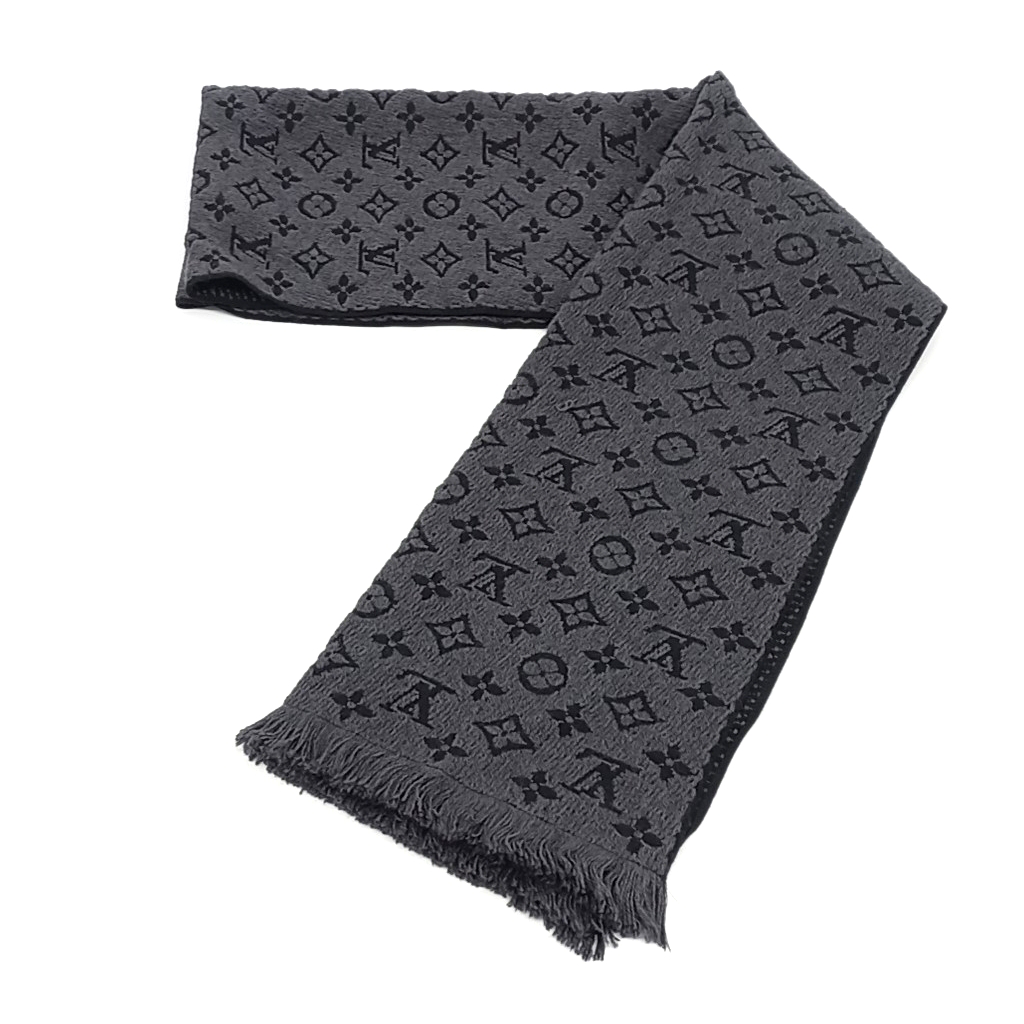 Louis Vuitton Monogram Classic Muffler (10491439)