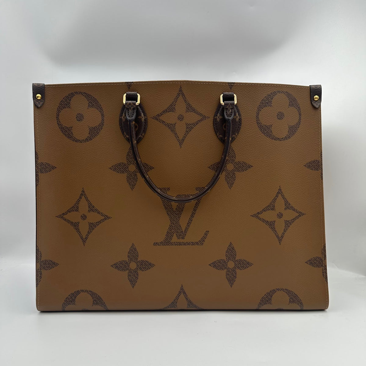 Louis Vuitton OnTheGo (LX1552)
