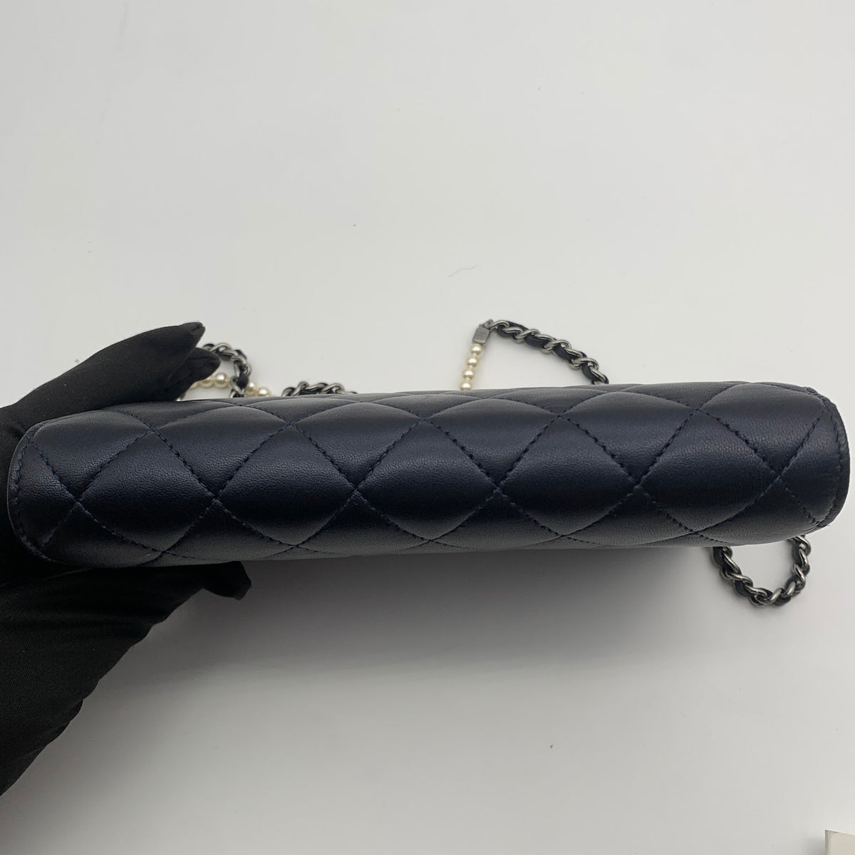 Chanel Wallet on Chain - base