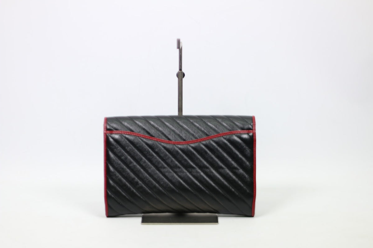 Gucci Black Leather Chevron GG Marmont ONE Clutch 498079