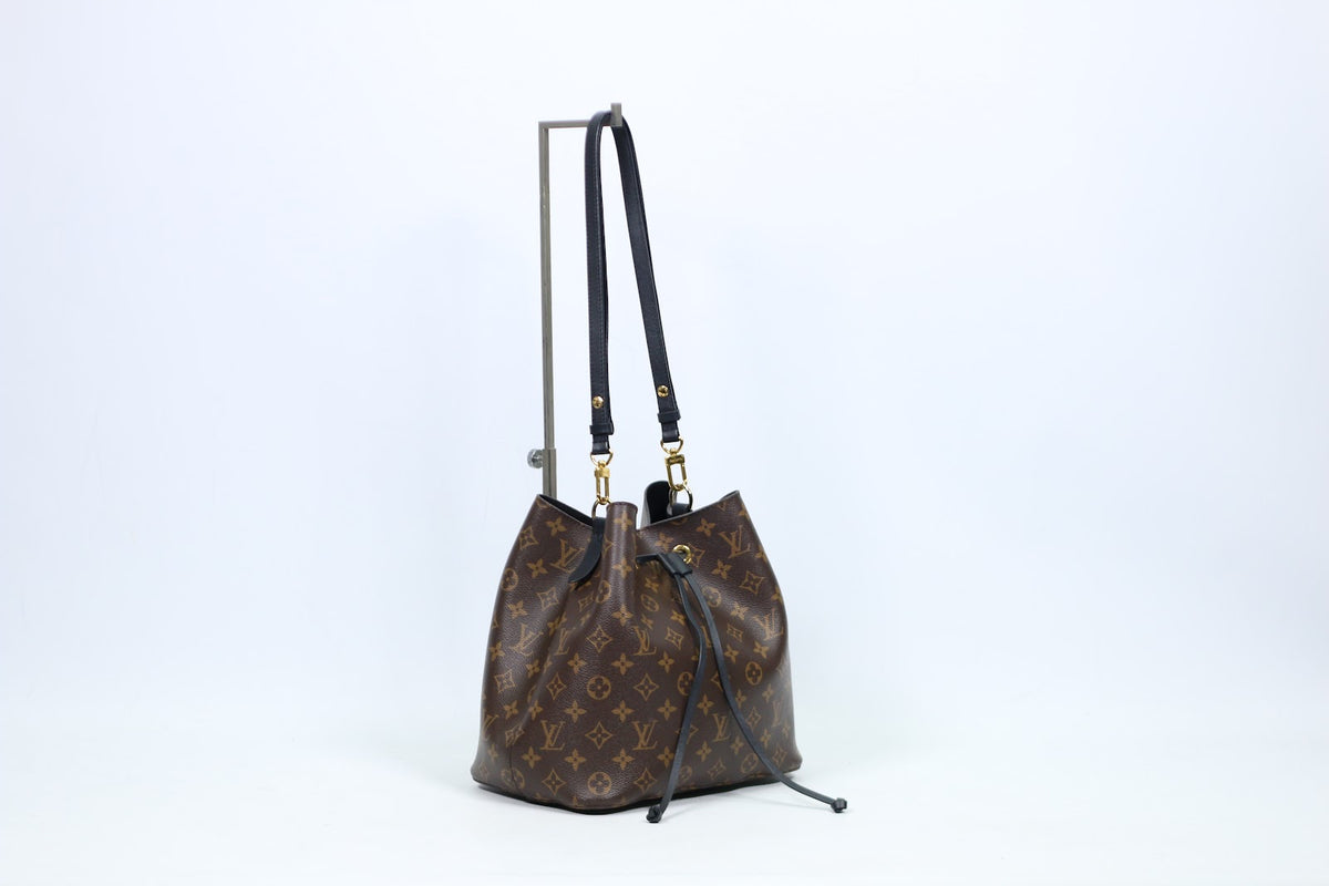 Louis Vuitton Black PVC Monogram NeoNoe Bucket MM Shoulder Bag M44020 (V1277918)