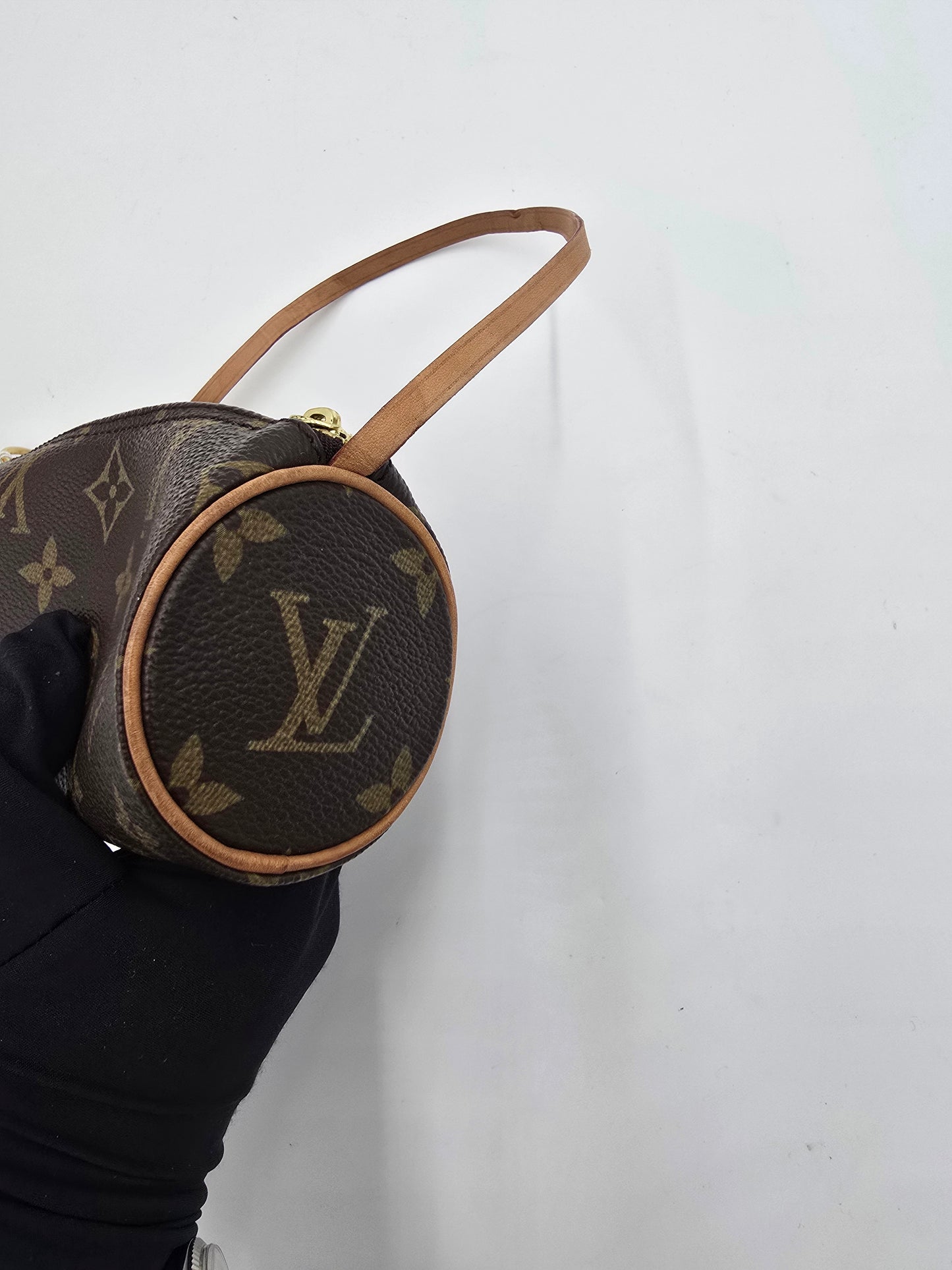 Pre-Owned Louis Vuitton Monogram Papillon Pouch AI767