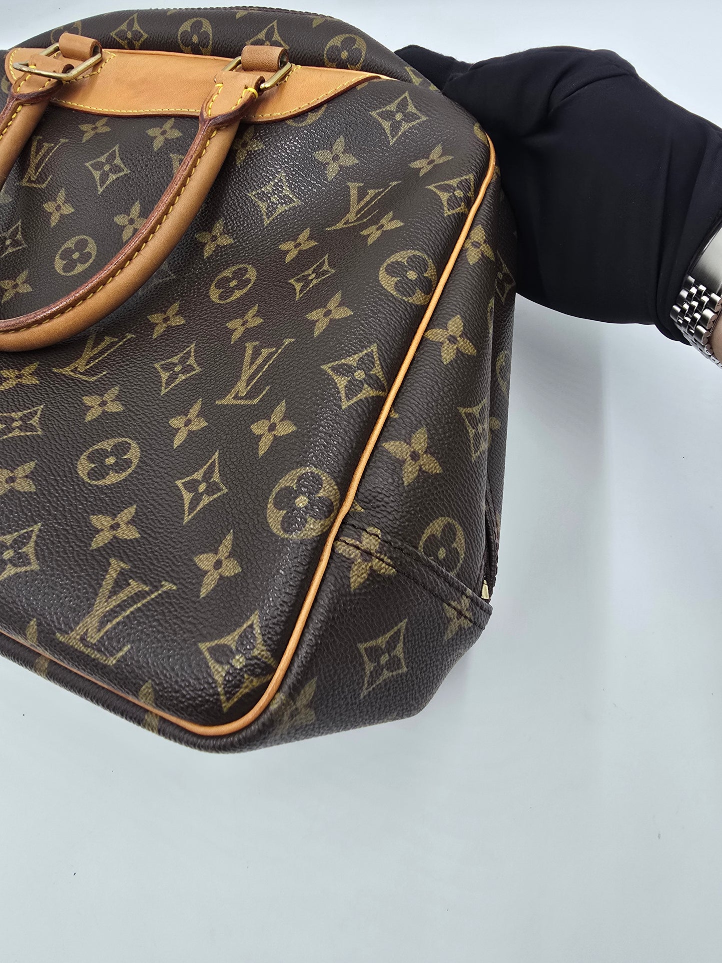 Pre-Owned Louis Vuitton Monogram Deauville AI711