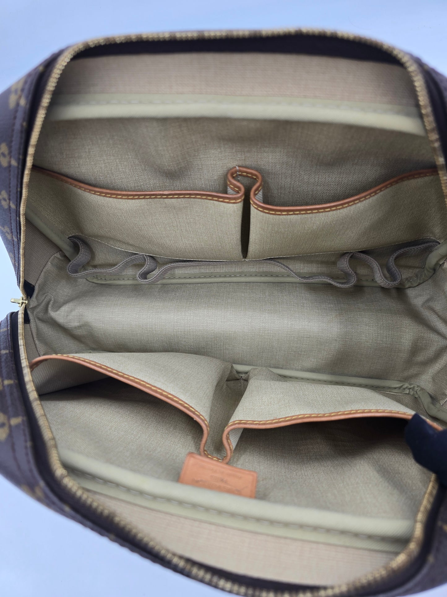 Pre-Owned Louis Vuitton Monogram Deauville AI711
