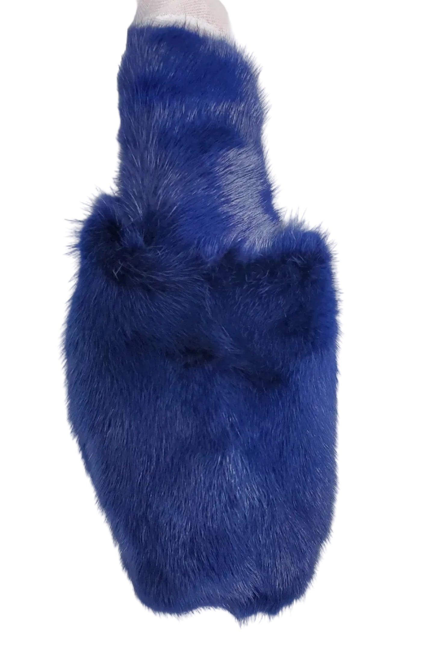 Saga Furs Shoulder Bag