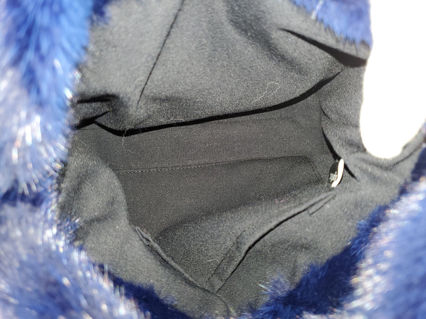 Saga Furs Shoulder Bag
