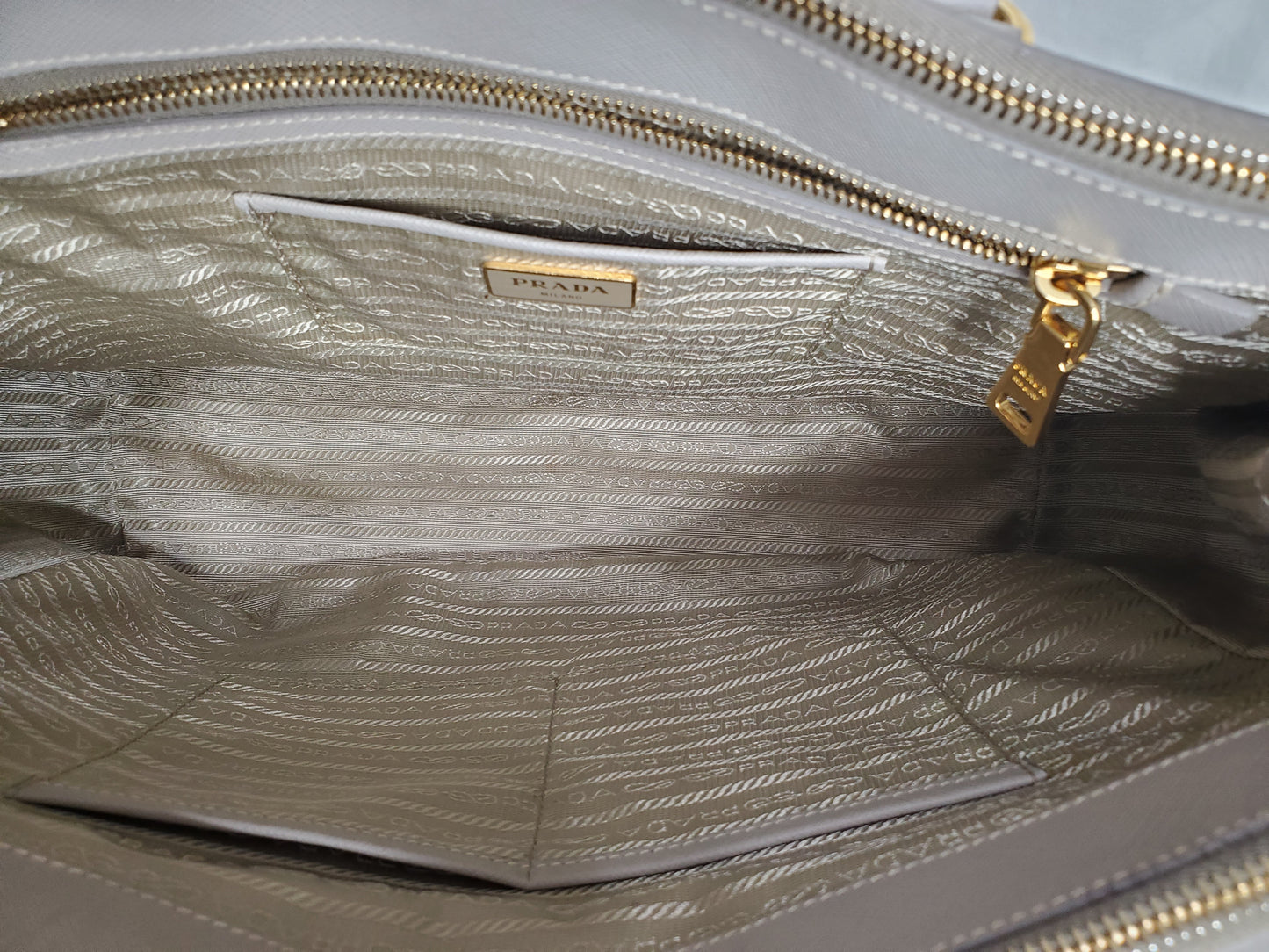 Prada Galleria Saffiano Tote Bag