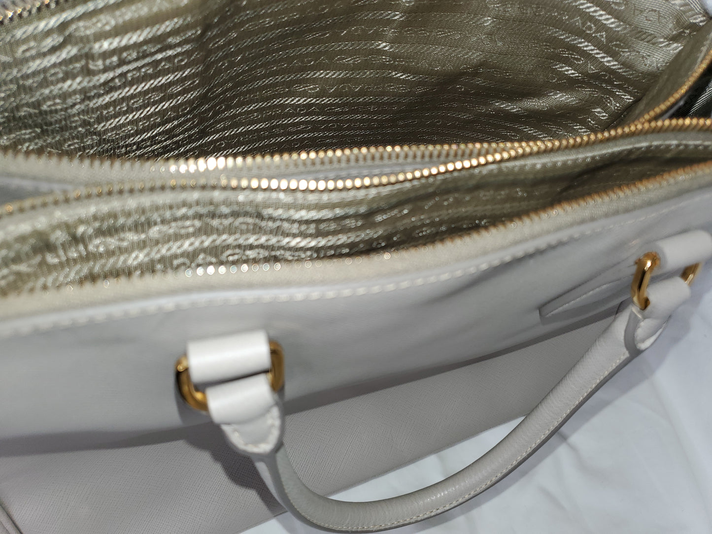 Prada Galleria Saffiano Tote Bag