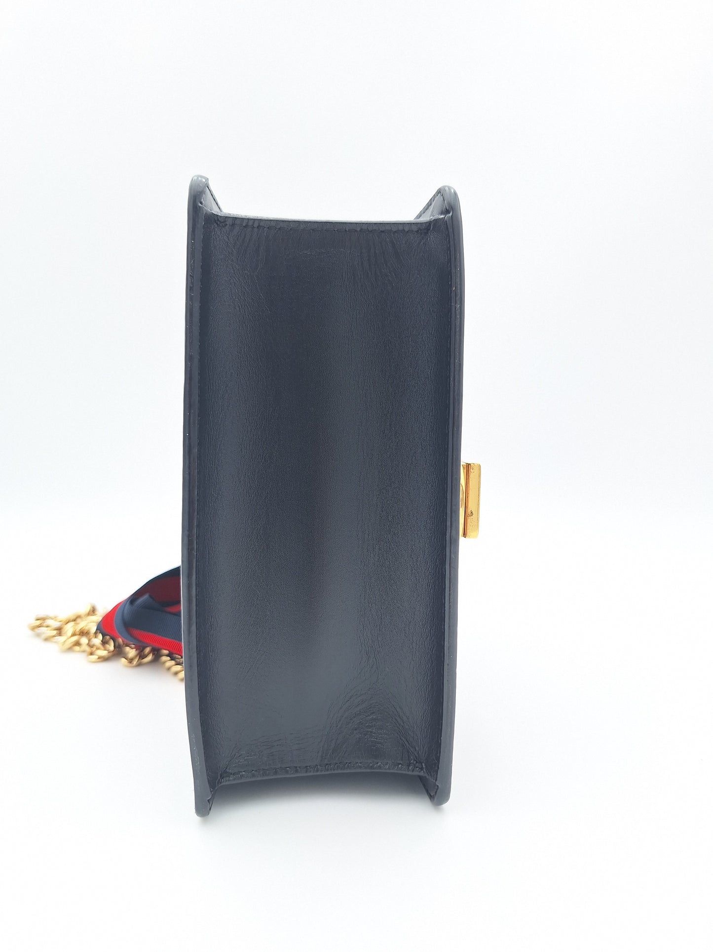 GUCCI SYLVIE MINI CHAIN CROSSBODY BAG (431666)
