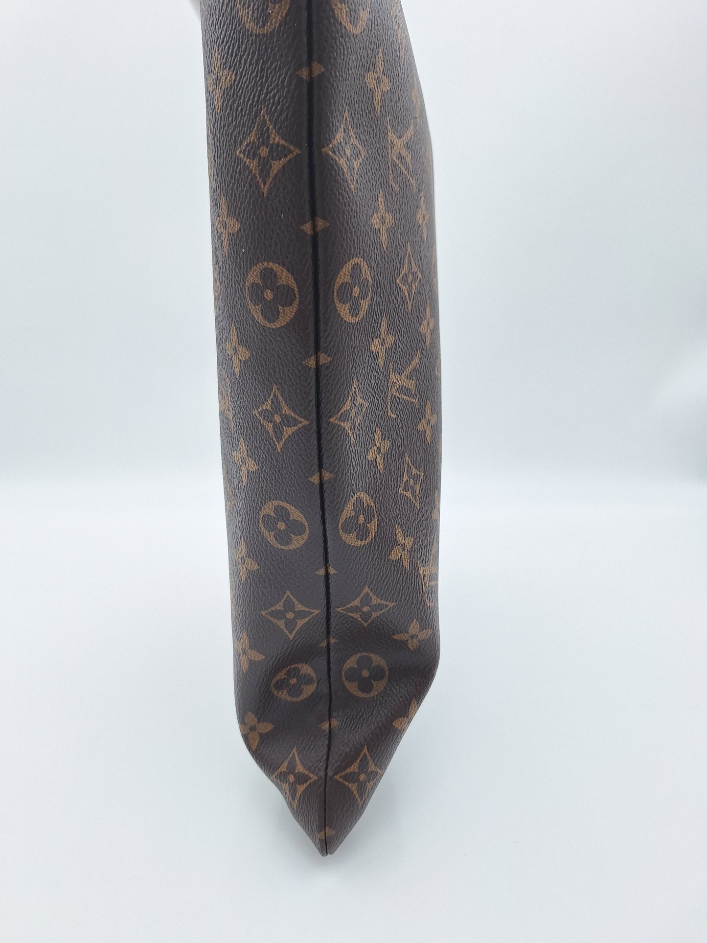 LOUIS VUITTON MONOGRAM ETUI VOYAGE GM CLUTCH (M44498)
