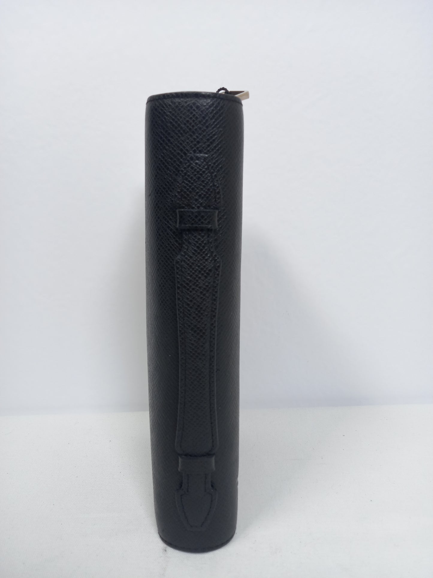 M0804P80 Louis Vuitton Taiga Pochette Baikal Clutch (JP)