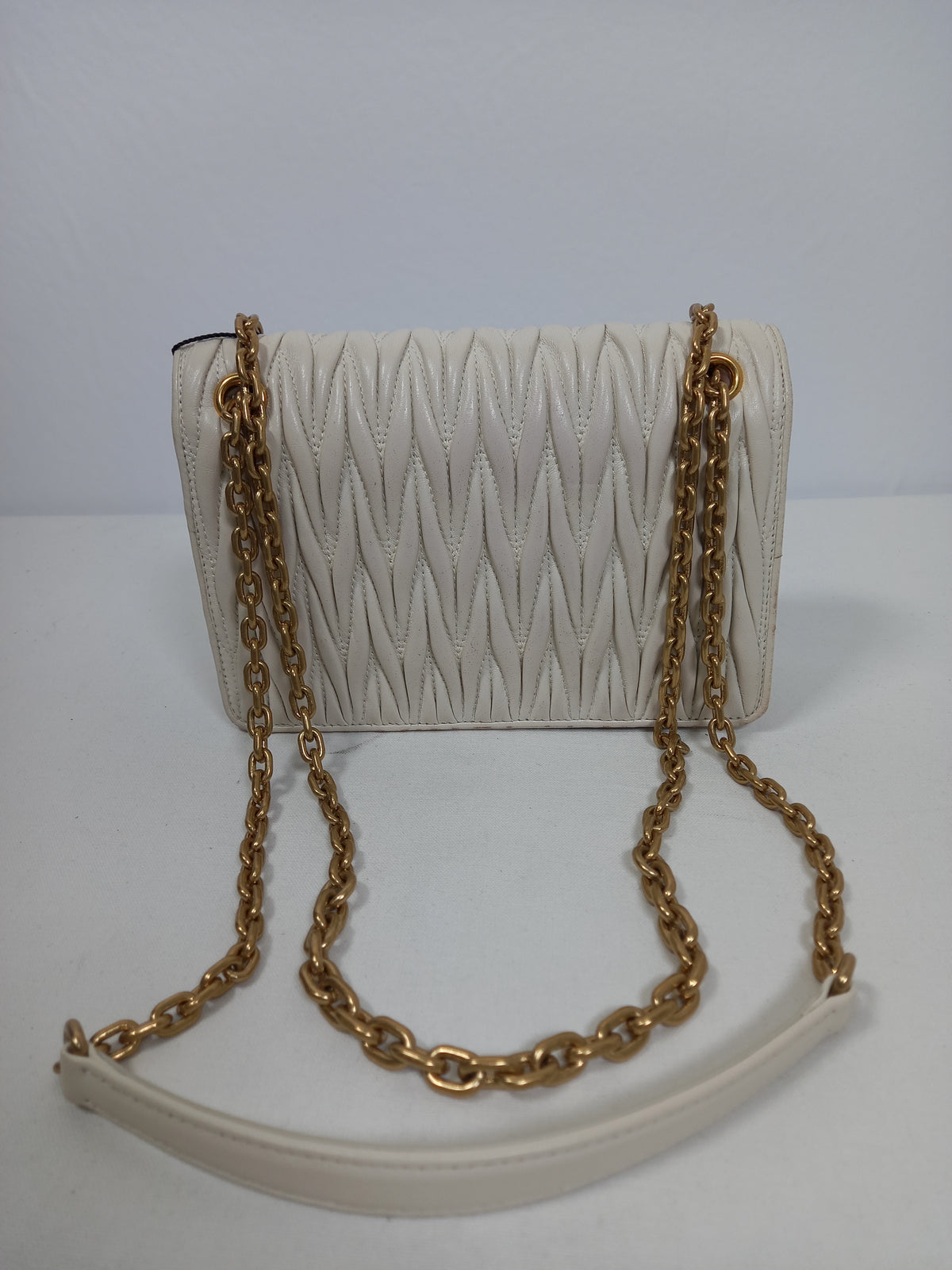 M0804P81 Miu Miu Matelasse Nappa Leather Mini Flap Bag (JP)