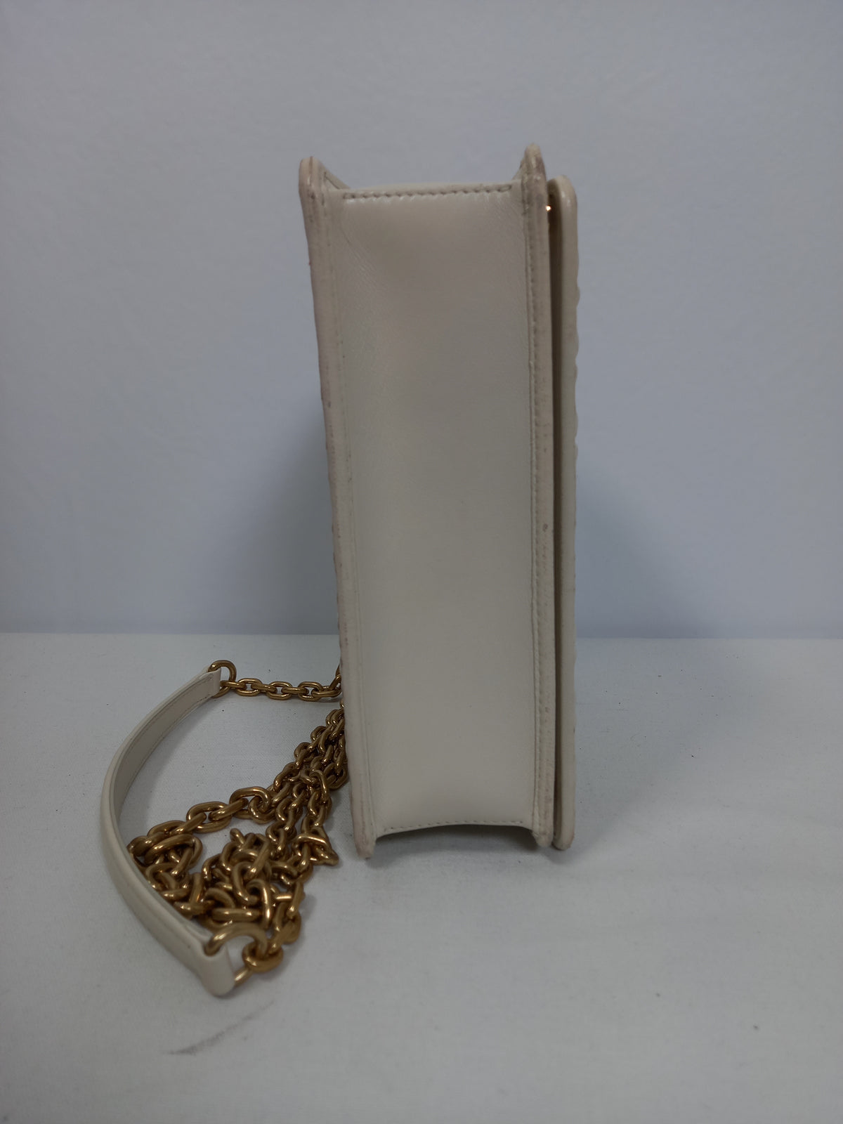 M0804P81 Miu Miu Matelasse Nappa Leather Mini Flap Bag (JP)