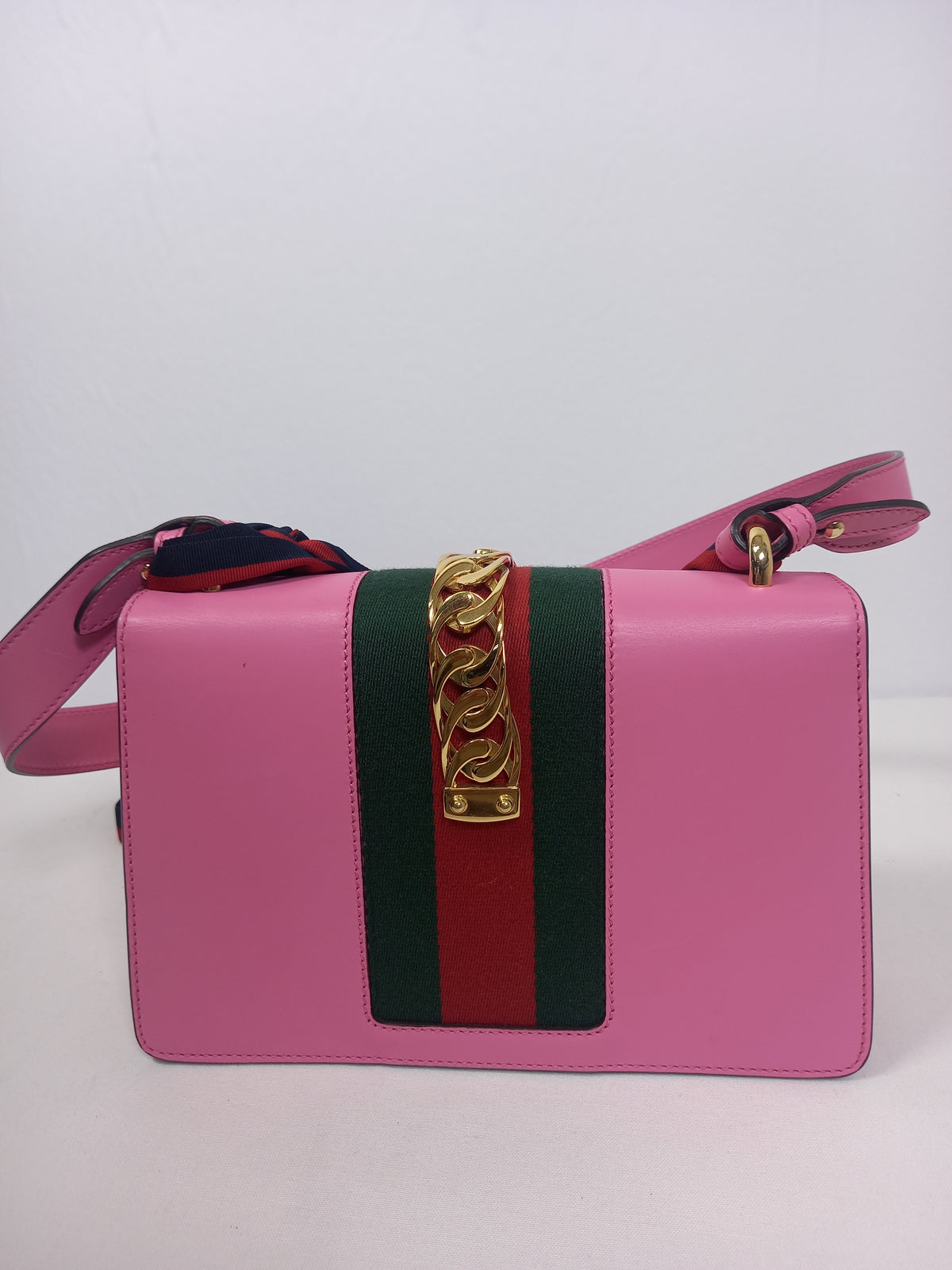 M0804P3 Gucci Sylvie Small Chain Shoulder Bag (JP)