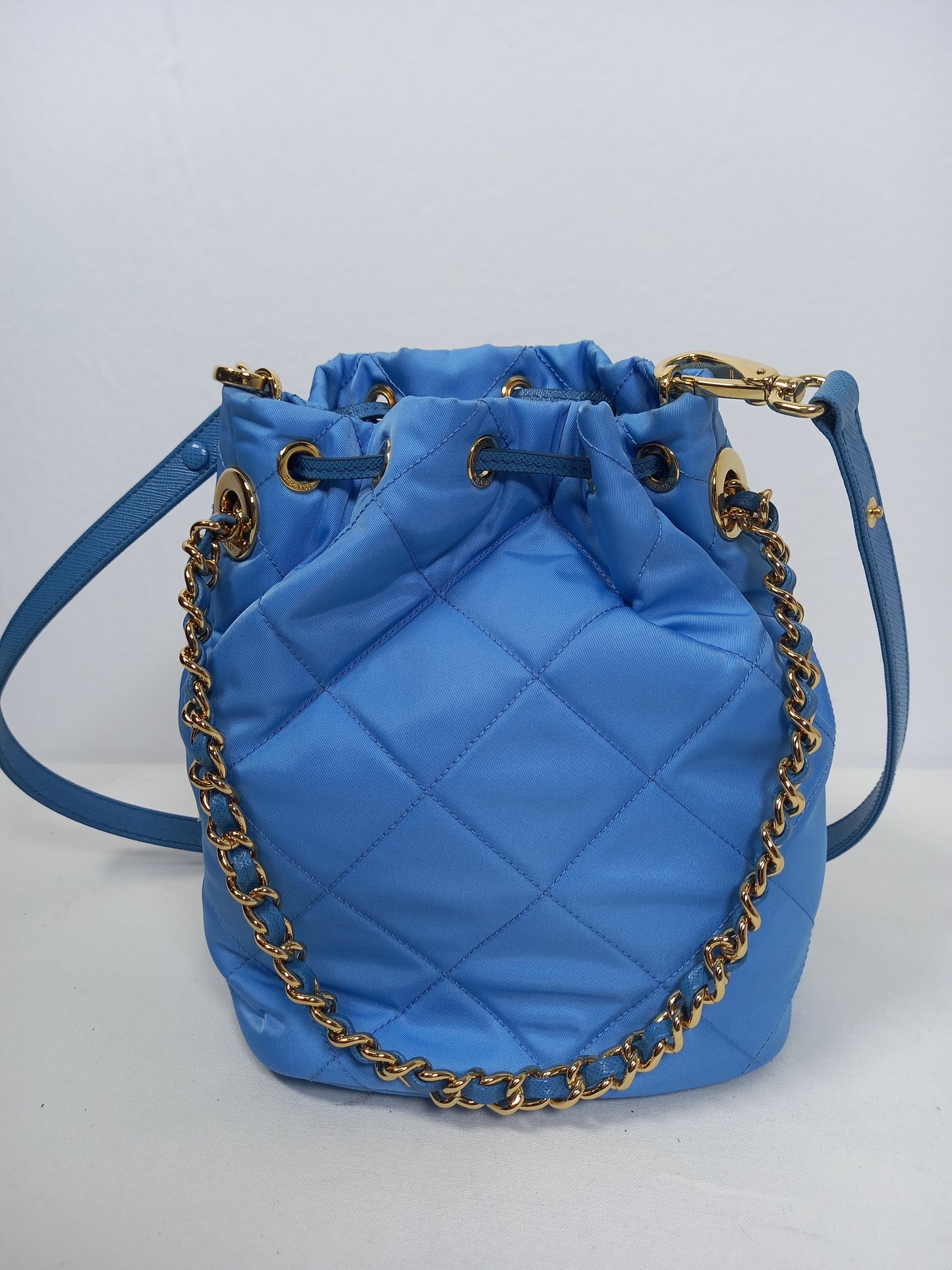 M0804P11 Prada Tessuto Nylon Pervinca Blue Duet Drawstring Quilted Bucket Bag (JP)