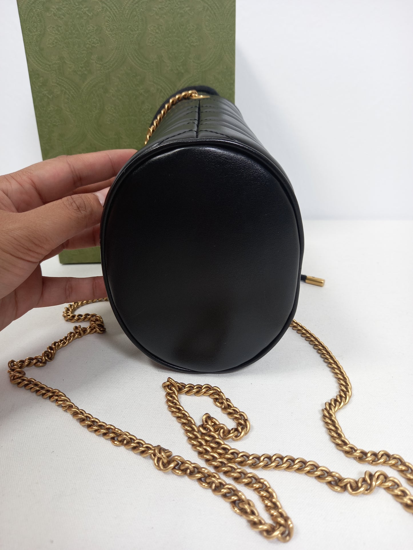 M0804P37 Gucci GG Marmont Mini Bucket Bag in Black (JP)