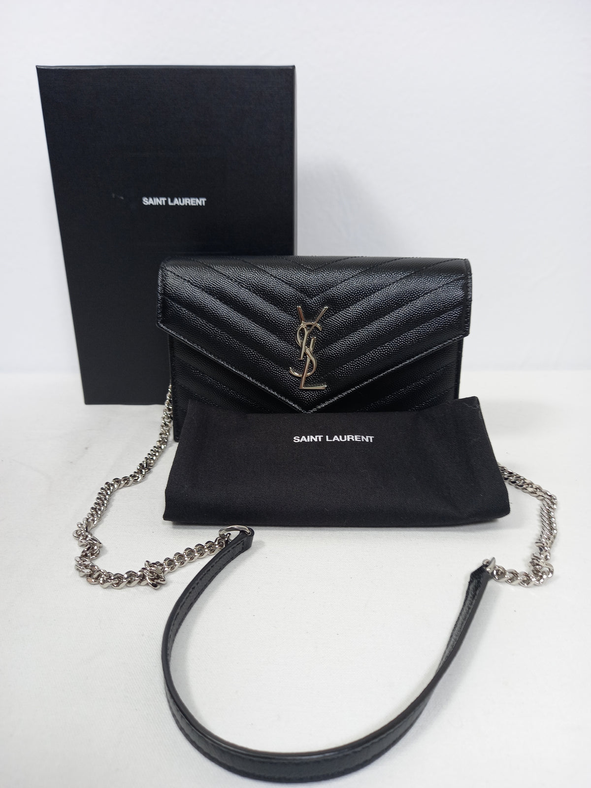 M0804P67 Saint Laurent Cassandre Envelope Chain Wallet (JP)