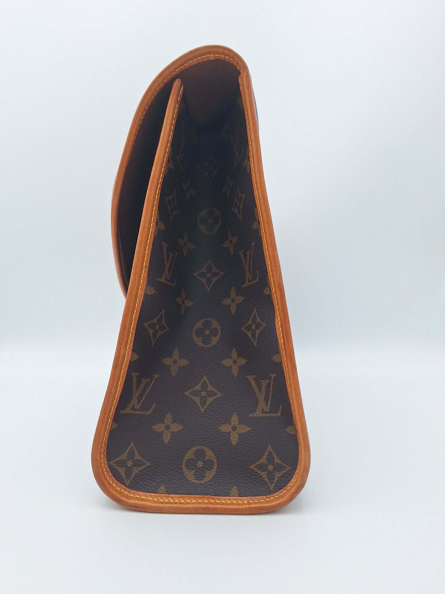 LOUIS VUITTON BEL AIR (US)