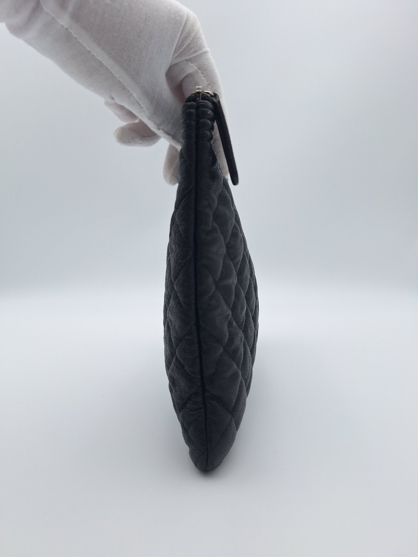 CHANEL CAVIAR BOY CLUTCH NEW MEDIUM (US)