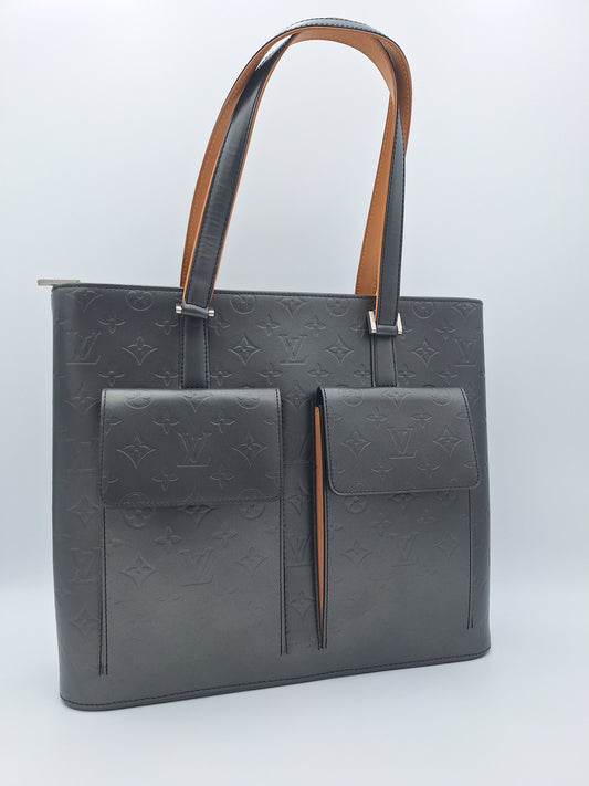 LOUIS VUITTON MATTE LINE WILLWOOD (US)