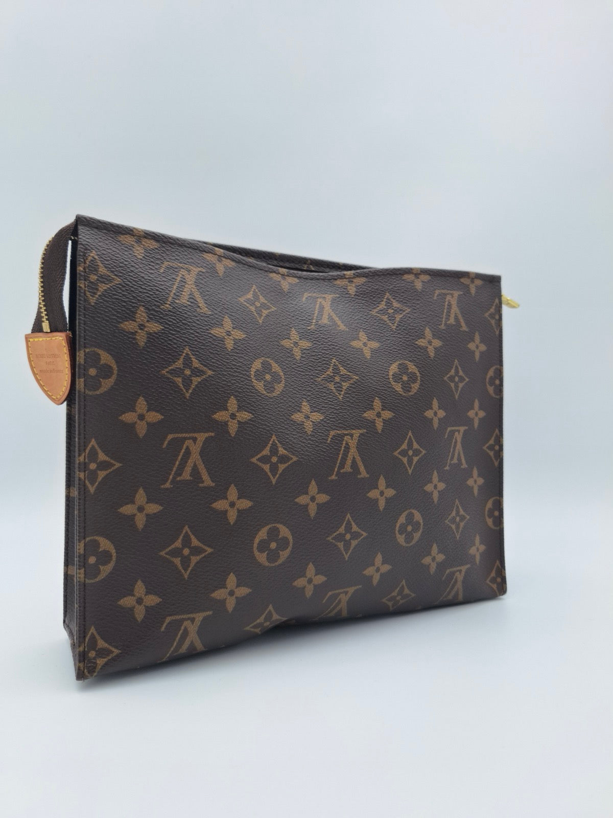 LOUIS VUITTON MONOGRAM POCHETTE TOILETTE 26 (US)