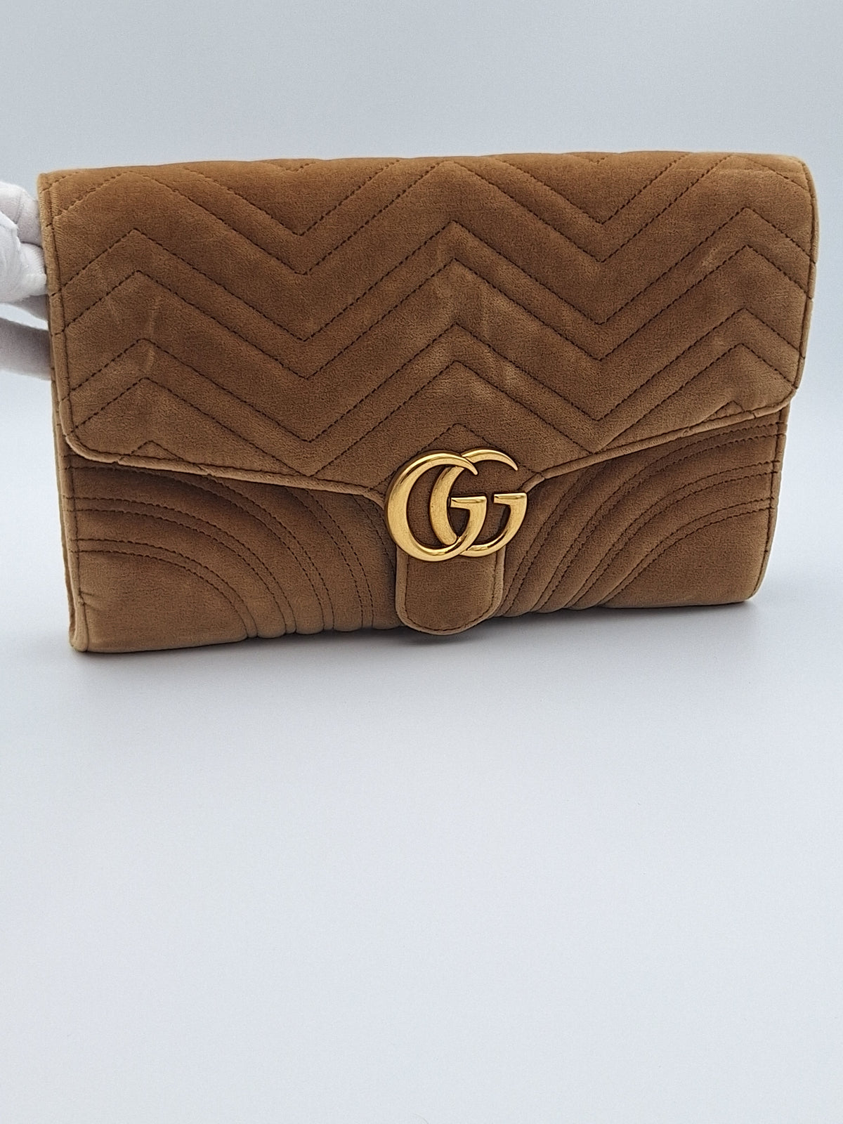 GUCCI MARMONT VELVET MATELASSÉ CLUTCH (498079) (US)