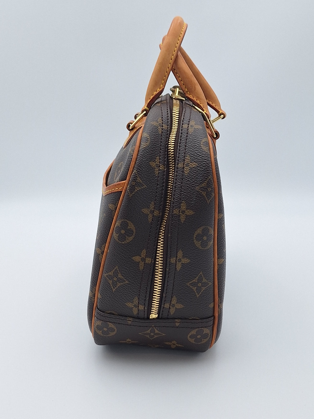 LOUIS VUITTON MONOGRAM TROUVILLE (US)