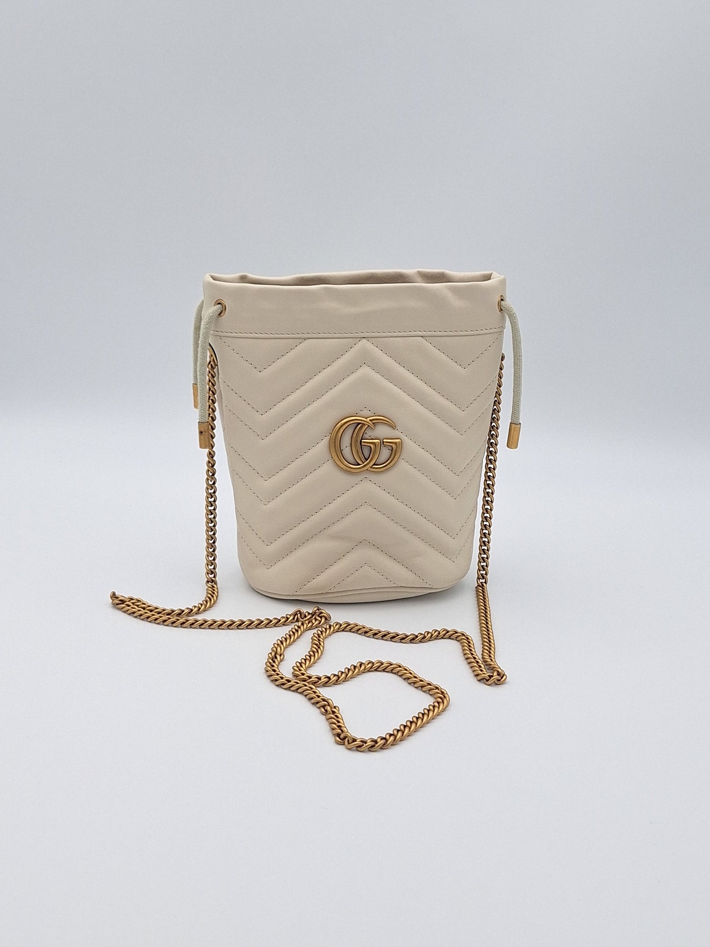 GUCCI GG MARMONT MINI BUCKET BAG (575163) (US)