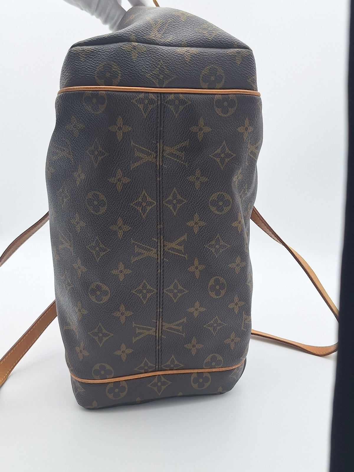 LOUIS VUITTON MONOGRAM TOTALLY MM (US)