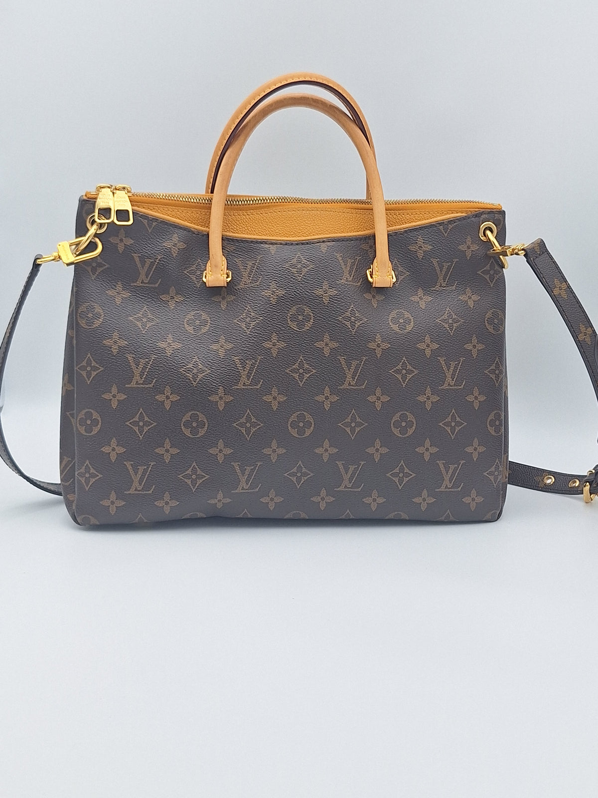 LOUIS VUITTON MONOGRAM PALACE (US)