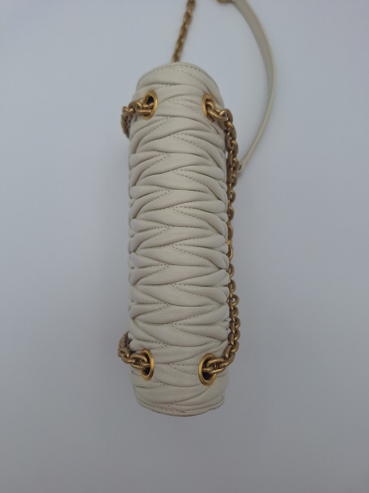 Miu Miu Ivory Leather Matelasse Gold Chain One Shoulder Bag (US)