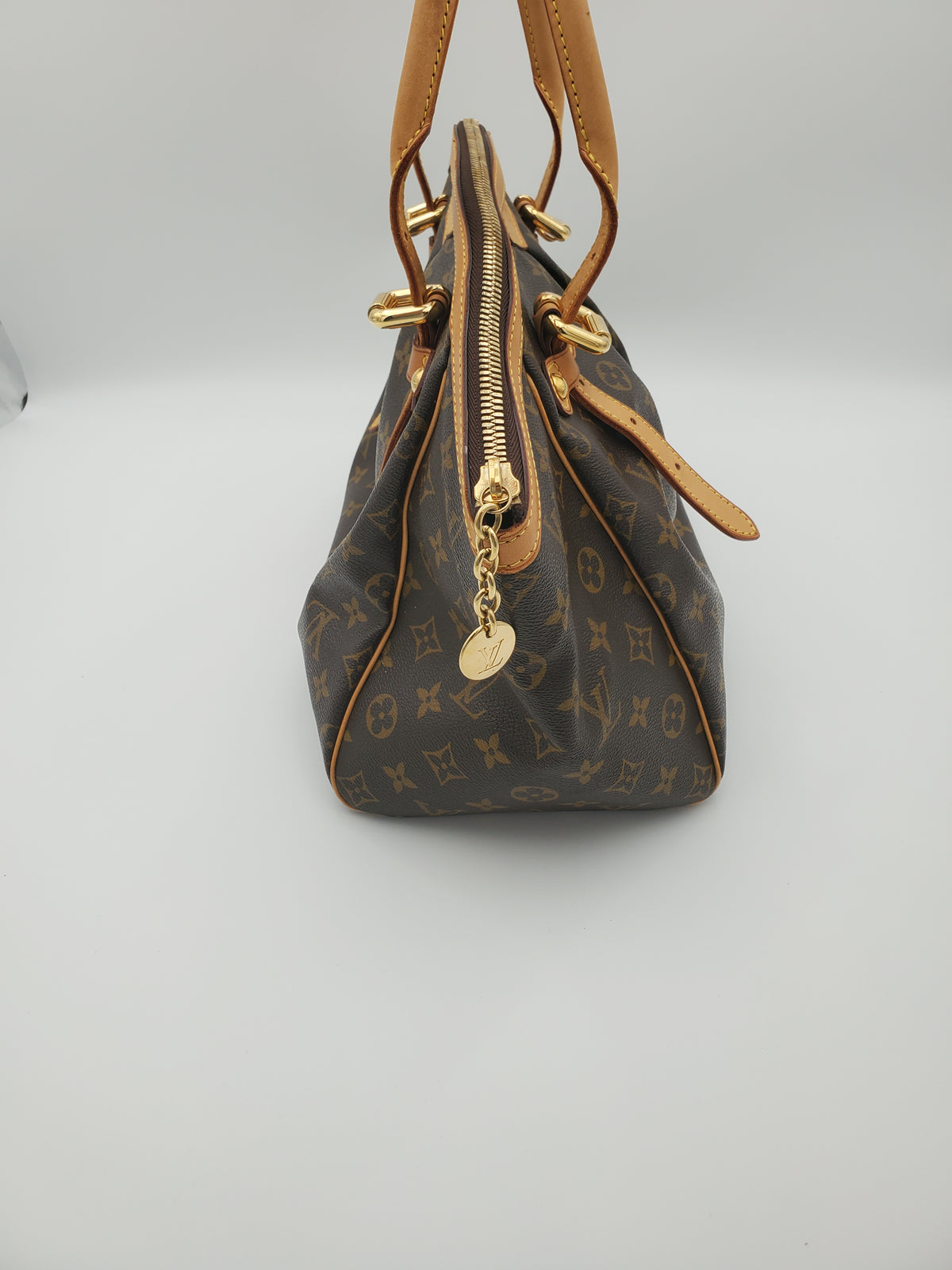 Louis Vuitton Monogram Tivoli GM (US) (MB3079)