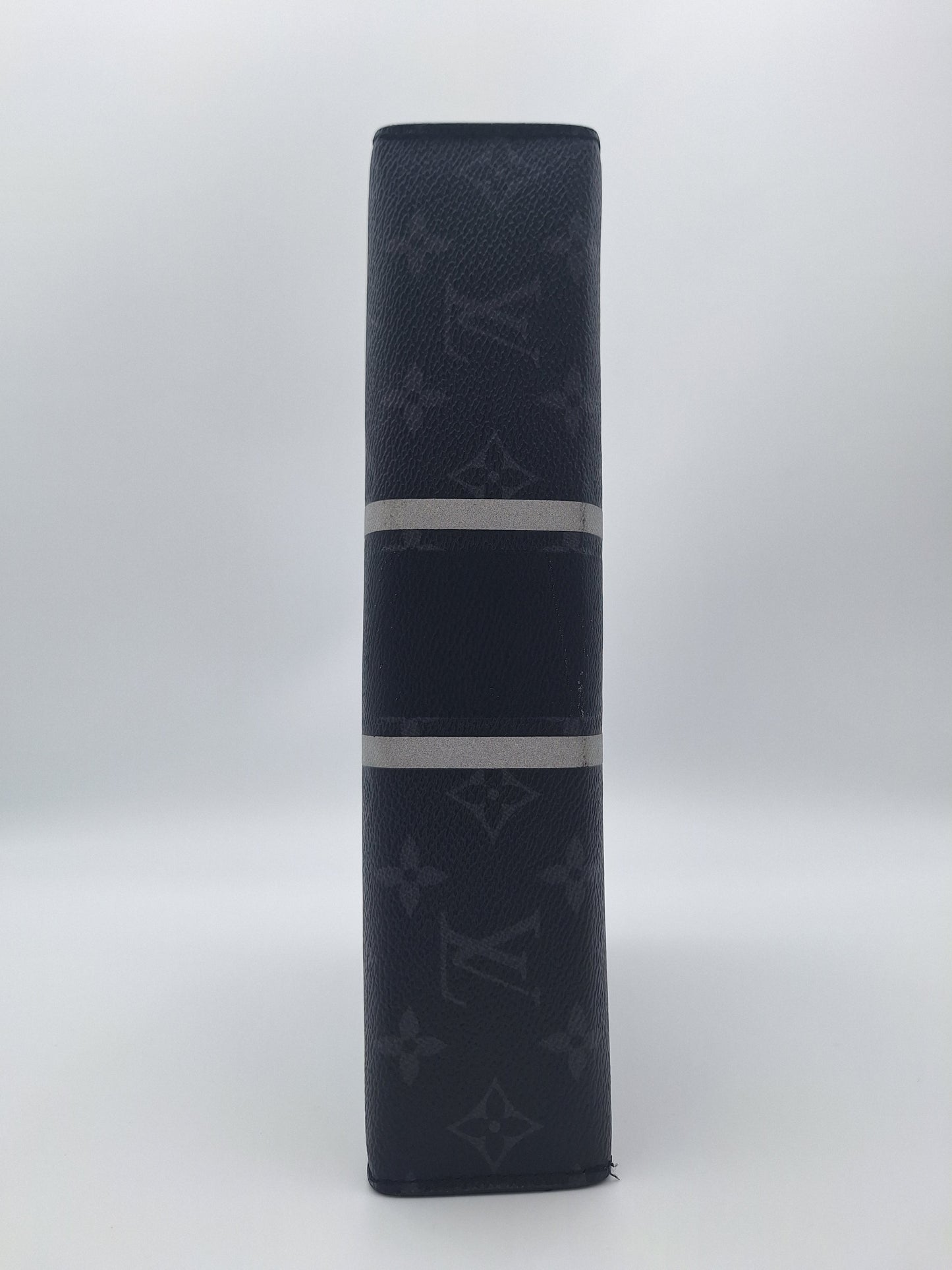 Louis Vuitton x Fragment Eclipse Pochette Voyage MM (US)