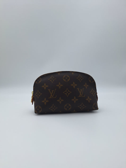 LOUIS VUITTON MONOGRAM COSMETIC POUCH PM (US)