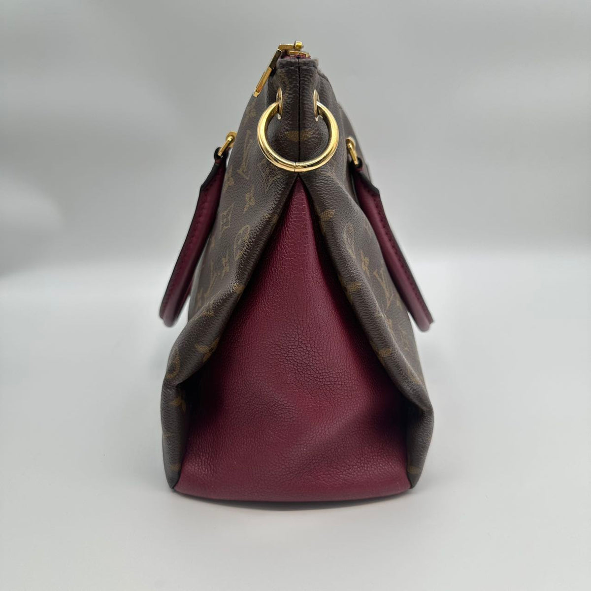 LV Legendary Red (MM021)