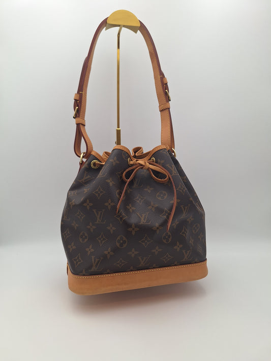 Louis Vuitton Noé Bucket Bag in Monogram Canvas (UK)