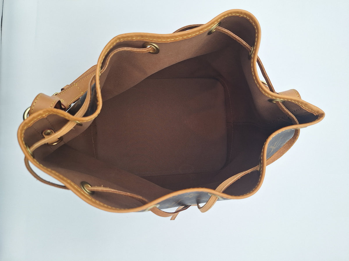 Louis Vuitton Noé Bucket Bag in Monogram Canvas (UK)
