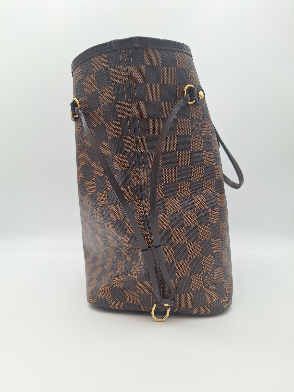 Louis Vuitton Neverfull MM Tote Bag in Damier Ebene Canvas (UK)