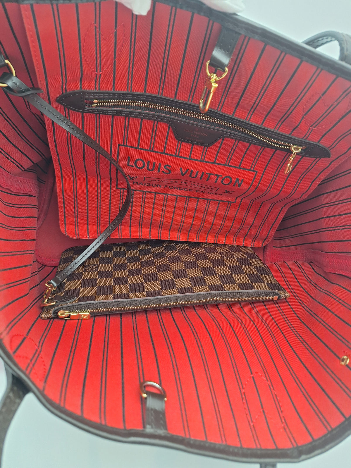 Louis Vuitton Neverfull MM Tote Bag in Damier Ebene Canvas (UK)