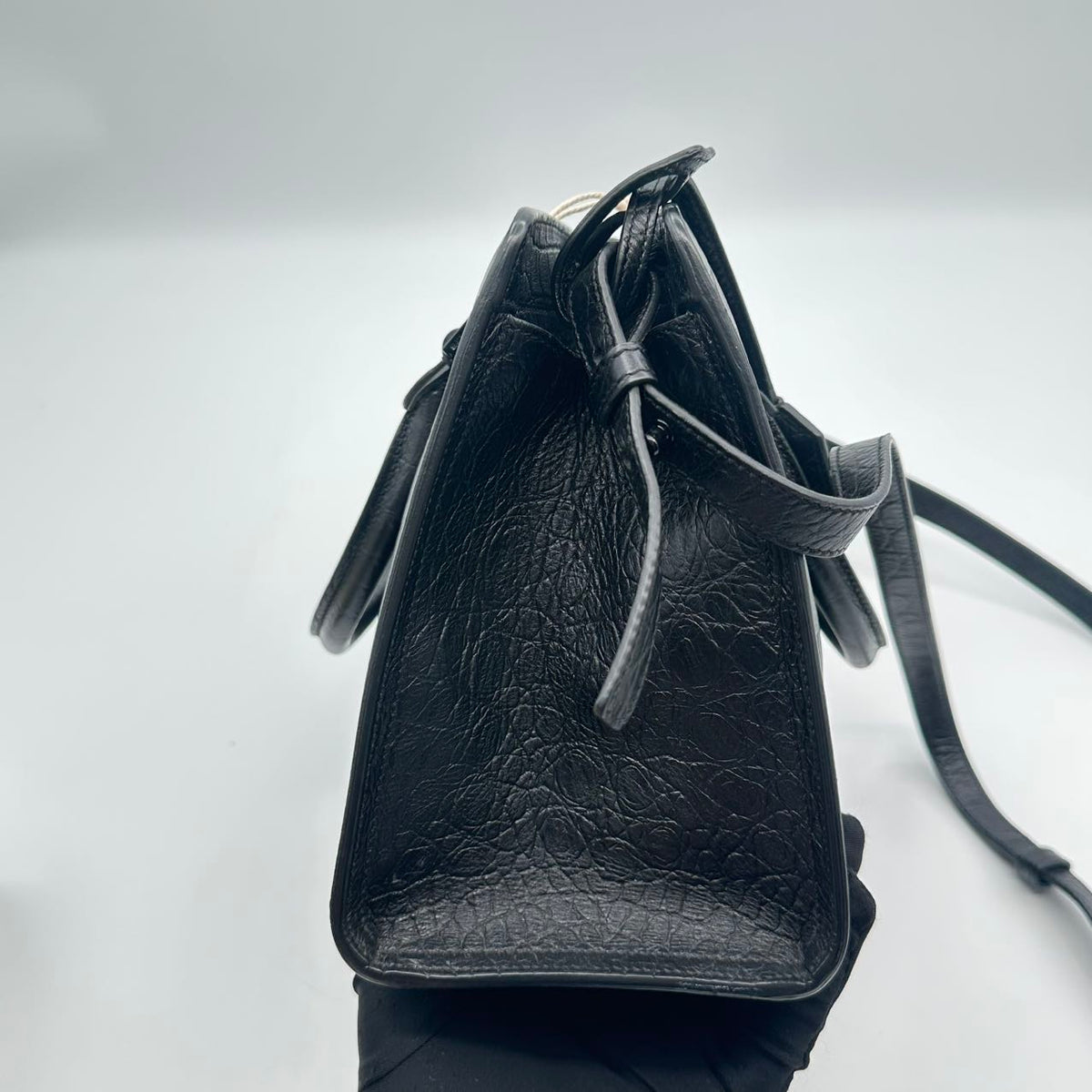 YSL Cabas handbag in crocodile pattern, black. (MM007)