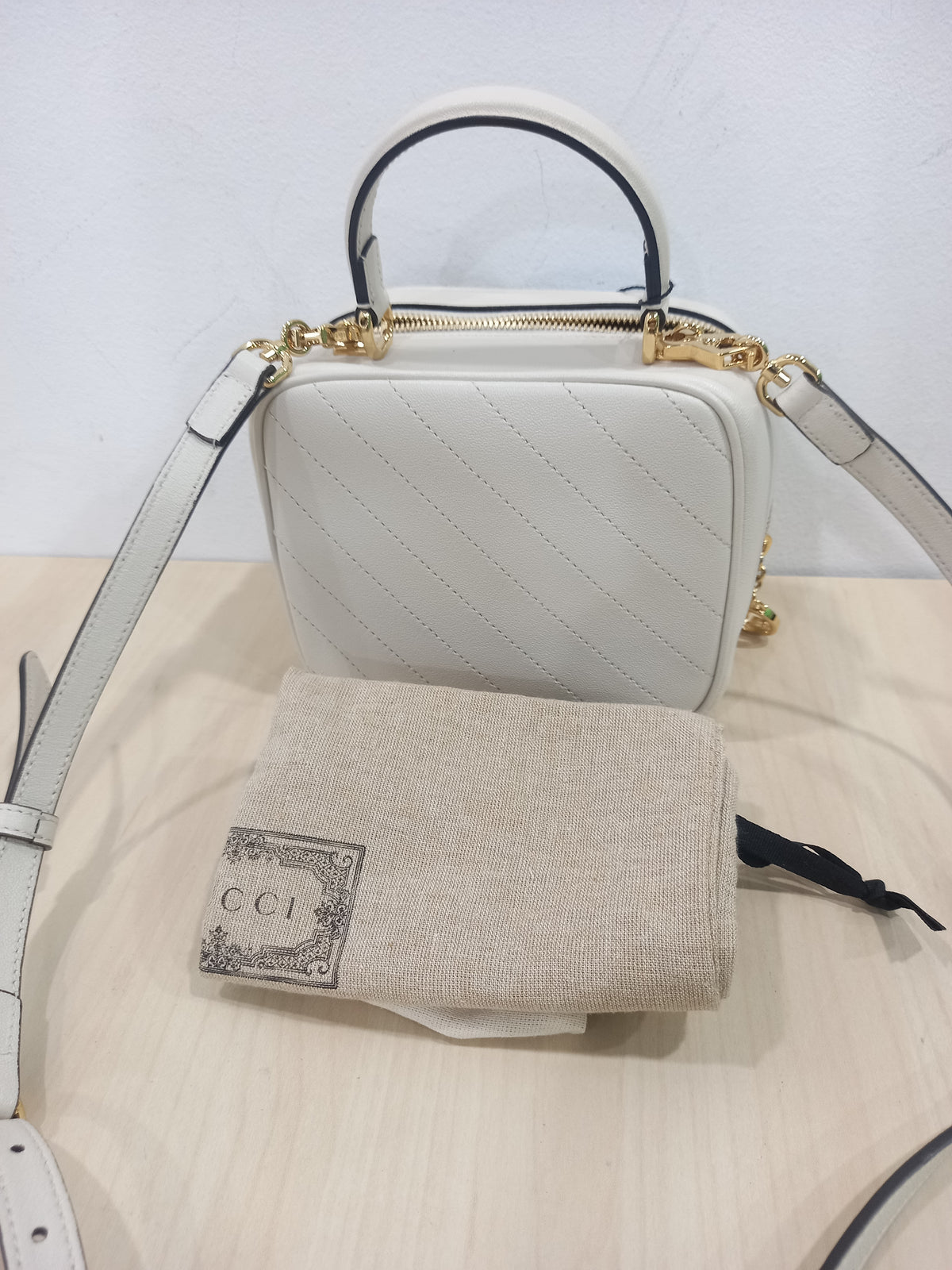 Gucci Ivory Leather Blondie ONE Shoulder Bag 744434