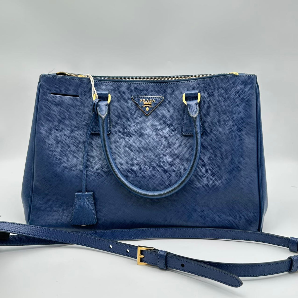 Prada Killer Blue (MM013)