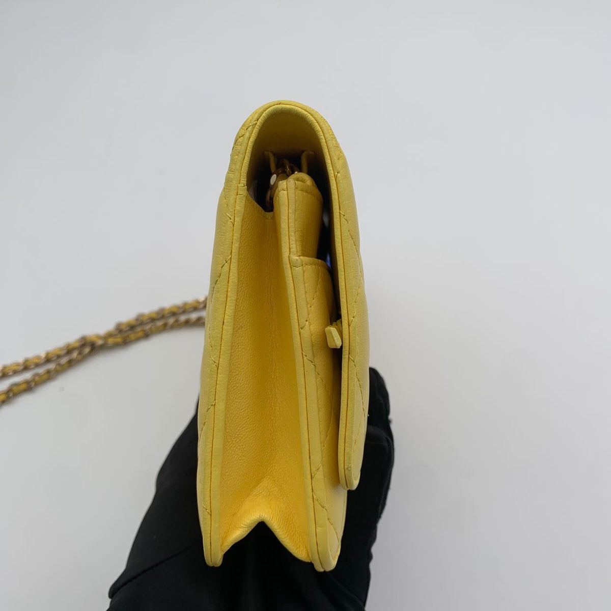 Chanel WOC Yellow (MM041)