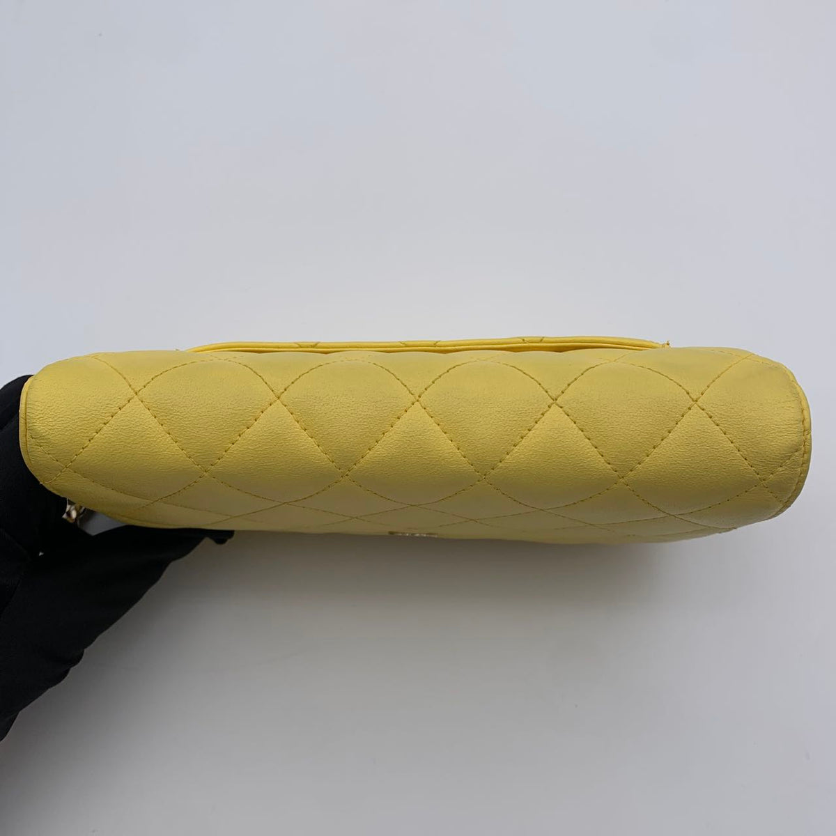 Chanel WOC Yellow (MM041)