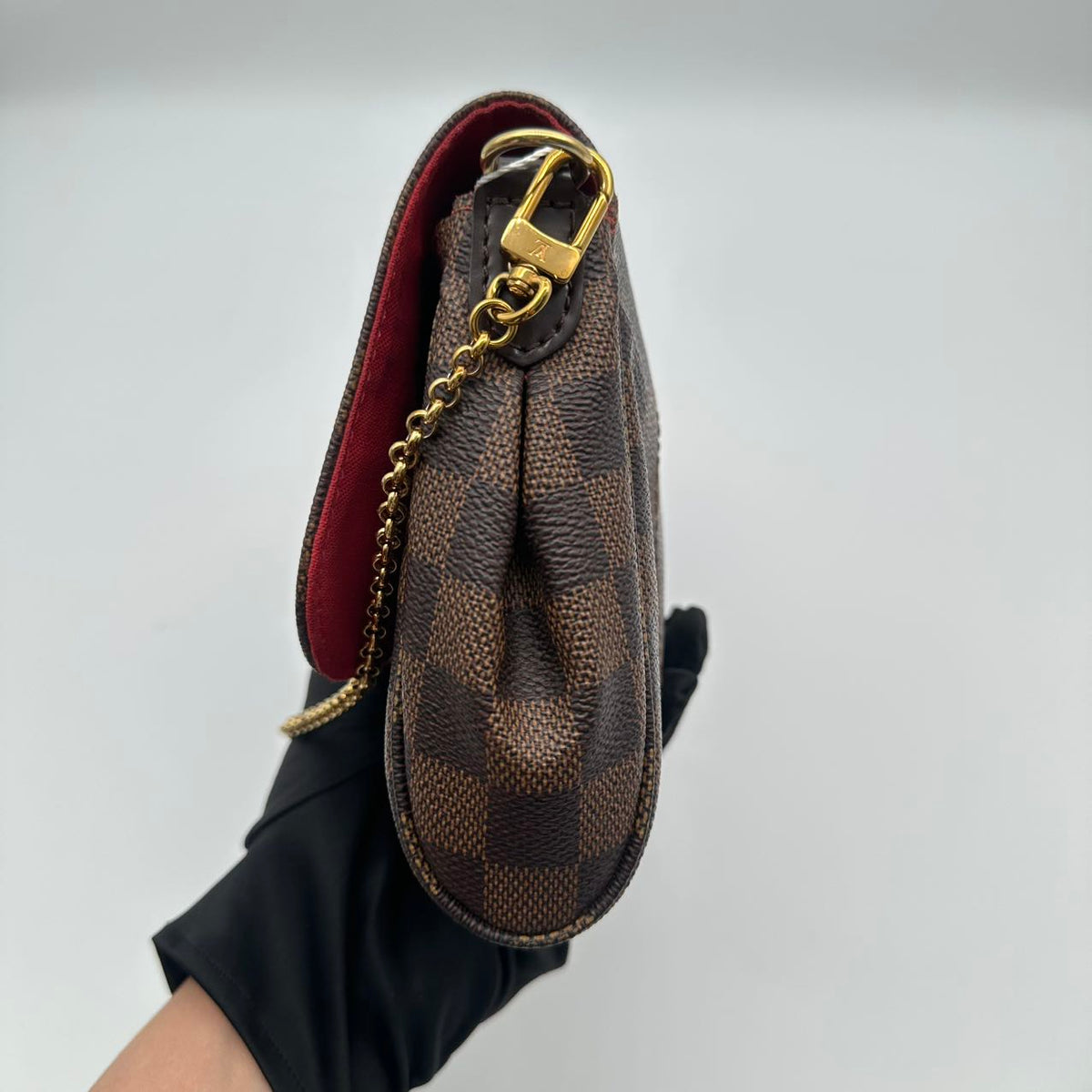 LV monogrammed classic checkered chain crossbody bag (MM040)