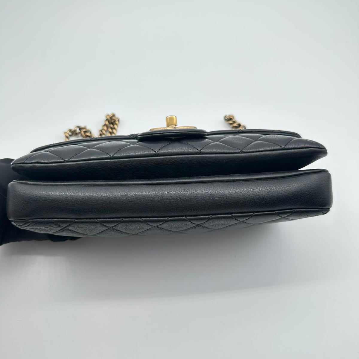 Chanel CF Black (MM031)